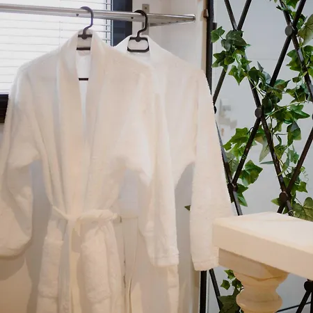 De Diane Jacuzzi - Premiere Conciergerie * Nîmes