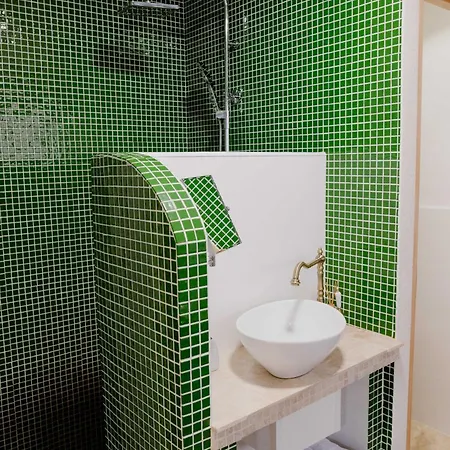 De Diane Jacuzzi - Premiere Conciergerie Apartment *